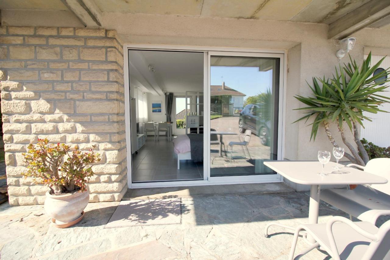 Chez Regine Apartment Arromanches-les-Bains Ngoại thất bức ảnh